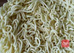 Illustration of Northeastern Old-fashioned Malatang 4