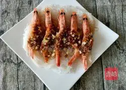 Illustration of how to steam shrimps with garlic vermicelli 12