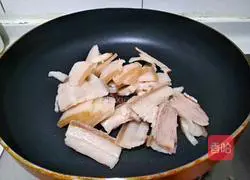 Illustration of how to make fried pork slices with pickled peppers and bamboo shoots 6