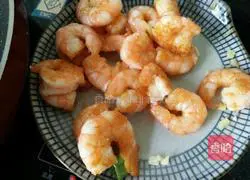 Chinese Restaurant 2 - Illustration of how to make fried shrimps with bread crumbs 5
