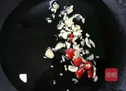 Illustration of how to make spicy hot pot shrimp 9