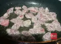 Illustration of how to make lychee meat 3