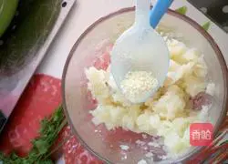 Parsley and mashed potatoes Practice illustration 4