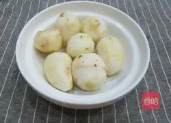 Braised Taro Chicken Recipe Illustration 1