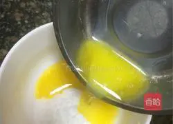 Strawberry Chocolate Cake Recipe Illustration 2