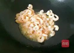 Illustration of how to make fried shrimps with broccoli 7
