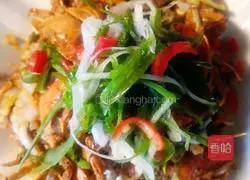 Illustration of how to make egg yolk rice baked crab 13