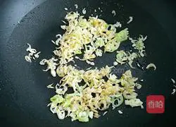 Illustration of how to make shrimp skin pot tofu 9