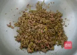 Illustration of how to make minced meat and pickled beans 9