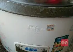 Illustration of how to make rice cooker sauced pig's trotters 15