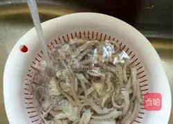 Illustration of how to fry squid tentacles 5