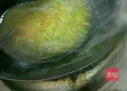 Illustration of how to cook fish with fresh pepper 4