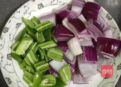 Illustration of how to make cumin squid tentacles 3