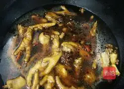Illustration of Braised Chicken Feet 7