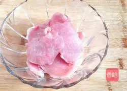 Illustration of Northeastern Old-style Pot Pork Recipes 1