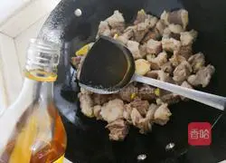 Illustration of how to cook beef brisket with radish 10