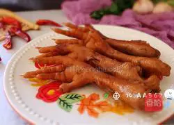 Illustration of braised chicken feet 7