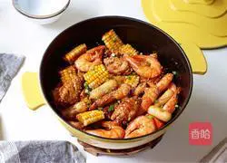 Illustration of how to make chicken wings, rice cakes and shrimps in pot 15