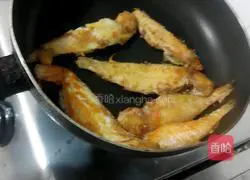 Illustration of golden fried fish 7