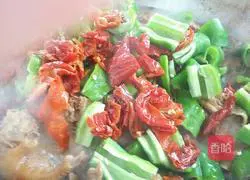 Xinjiang homemade spicy chicken recipe 10