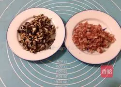 Illustration of how to make siomai 3