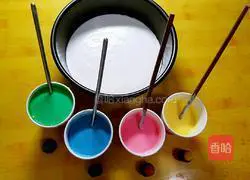 Illustration of how to make rainbow mousse cake 9