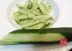 Red oil ear Illustration of how to make slices 4