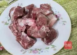 Illustration of how to make sweet and sour pork ribs 1