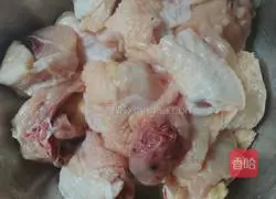 Illustration of Braised Spicy Chicken 1