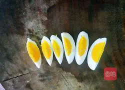 Illustration of how to make functional salad to reduce fat and gain muscle 9