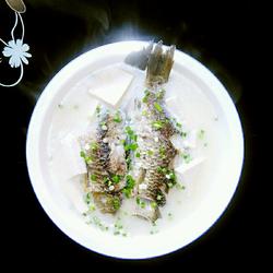 Braised crucian carp