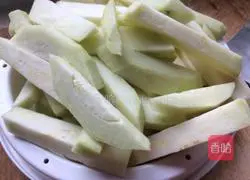 Illustration of how to steam eggplant with garlic paste 2