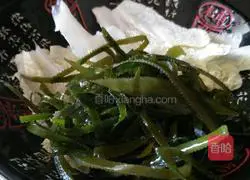 Illustration of homemade spicy hotpot 4