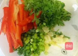 Illustration of how to make black pepper beef fillet pasta 4