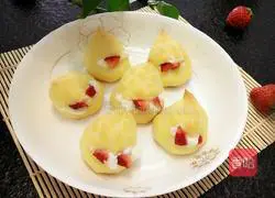 Strawberry Cream Puffs Recipe Illustration 13