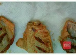 Illustration of how to make fried chicken wings 4