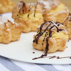 Custard Puffs