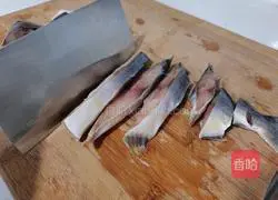 Illustration of how to steam dried pomfret overnight 3