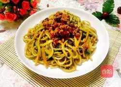 Illustration of how to make authentic Sichuan dandan noodles 12