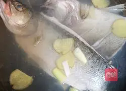 Illustration of how to make West Lake vinegar fish 3