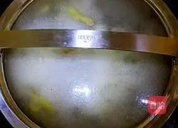 Illustration of how to make pepper and sesame chicken wings 4