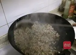 Illustration of how to make Qingming fruit 7