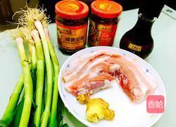 Illustration of how to make stir-fried twice-cooked pork with spicy garlic 1