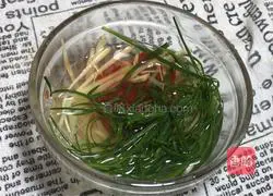 Illustration of how to make steamed carp eggs 4
