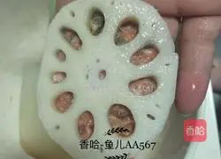 Illustration of how to make lotus root clips 8