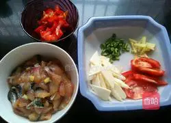 Illustration of how to make boiled fish fillets (sour but not spicy) 1