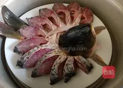 Illustration of how to cook the prosperous peacock fish 10