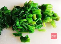 Illustration of how to make steamed eggs with spinach and shrimp 3