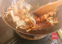 Illustration of how to make spicy crab 2