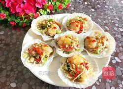 Illustration of how to make garlic scallops 8